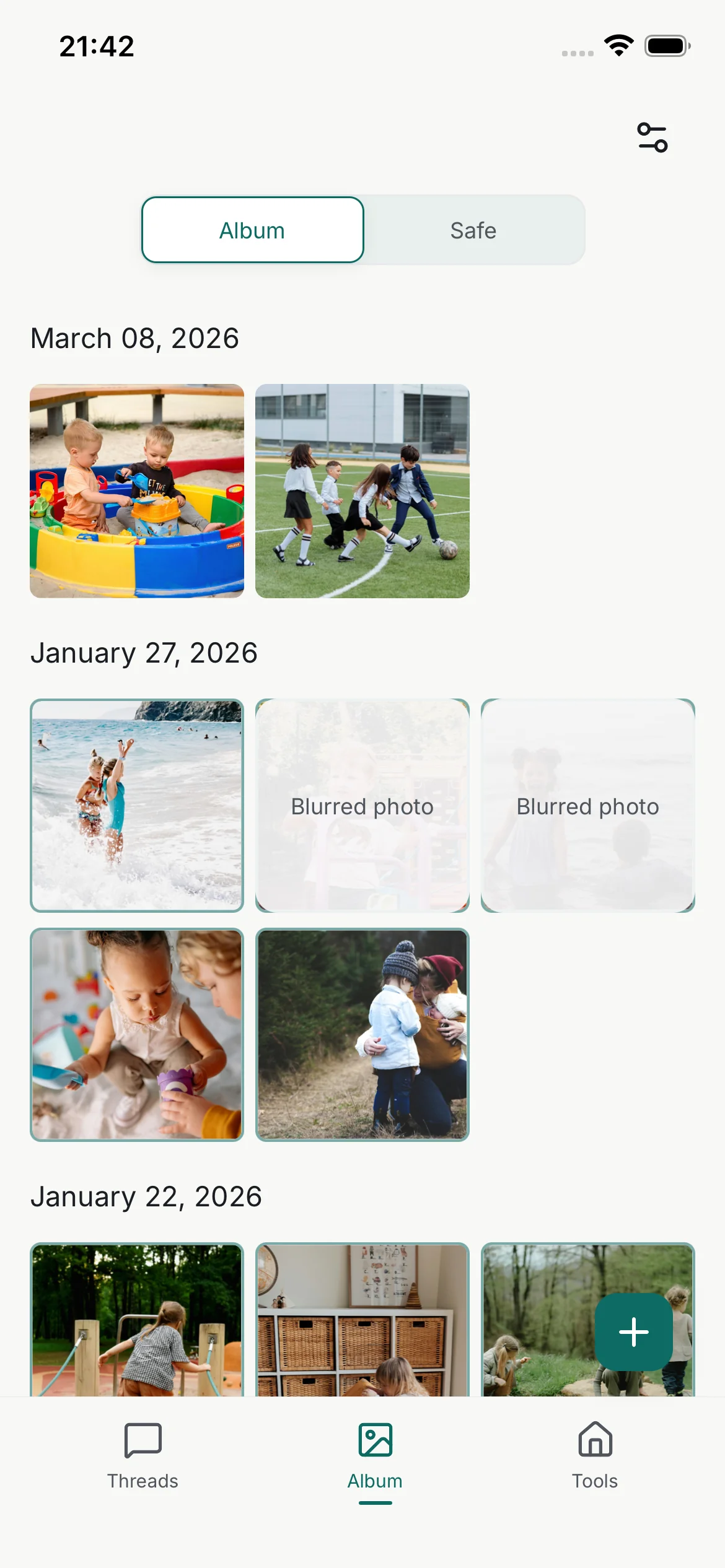 Shared album screen